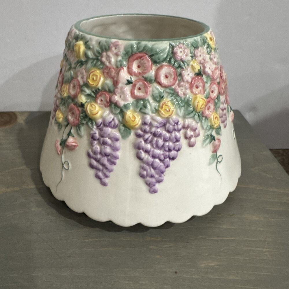 Rare Retired Yankee Candle Candle Topper - Grapes And Flowers